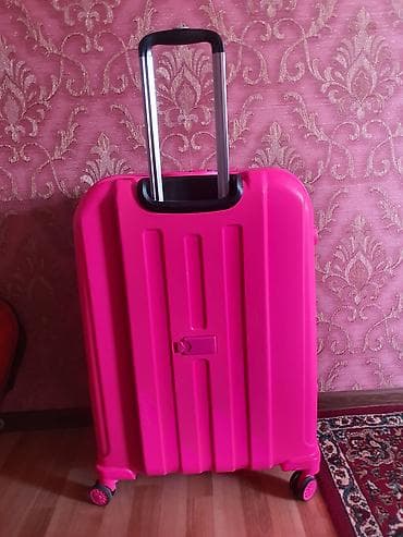 Velosiped ehtiyyat hissələri: Böyük ölçülü sərt korpuslu səyahət çemodanı - Rəng: parlaq çəhrayı – — 2