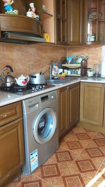 qiz ucun kravatlar: 2 təknəfərlik çarpayı, Komod, 2 tumba, Dolab, Türkiyə, İşlənmiş — 6