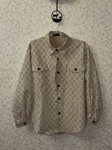 Kürklər: Qadın geyimləri dəsti - Ağ qısa don: dizüstü uzunluq, qat-qat ətək — 4