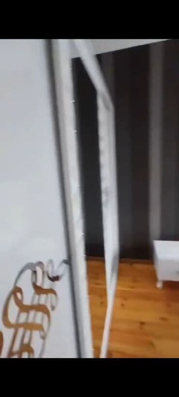 Сниму квартиру: 3 комнаты, 79 м² — 10