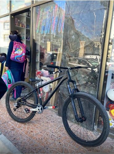 Elektrik velosipedlər: İşlənmiş Trek velosipedi Forward, 28", sürətlərin sayı: 7, Ünvandan götürmə — 1