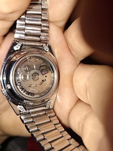 Сумки: Seiko 5 avtomatik qol saatı - Klassik dizayn: gümüş rəngli — 5