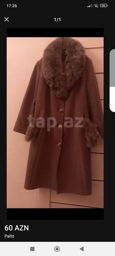 Kaşmir palto.50 52 razmer - Rəng: tünd qəhvəyi - Model: düyməli