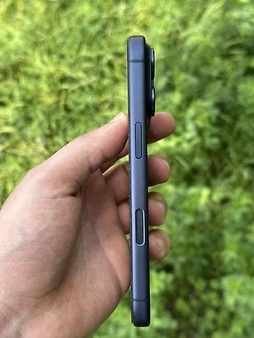 18 pro: IPhone 17 Pro, 256 GB, Göy, Face ID — 6