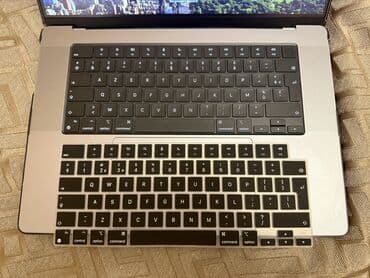 macbook case: Mükəmməl vəziyyətdədi, 2 aydı almışam 10 dəfə heç açıb istifadə — 2