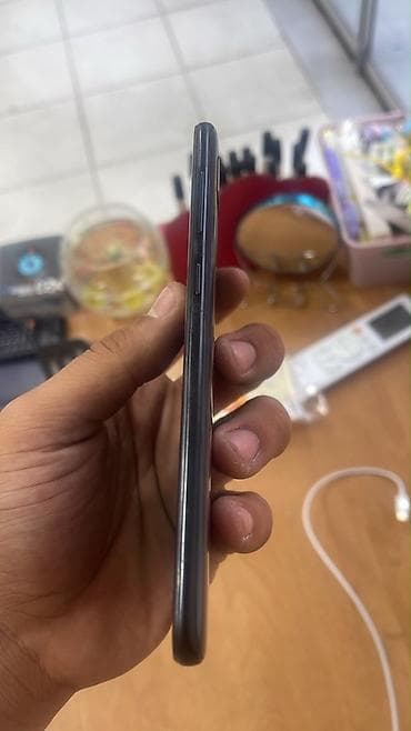 apple iphone 3g: Samsung Galaxy A30, 32 GB, rəng - Mavi, Barmaq izi — 2