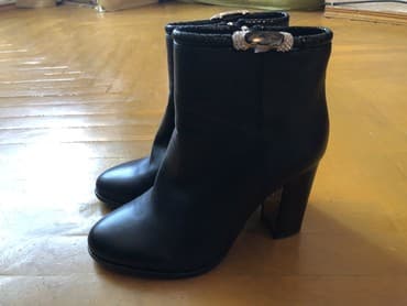qiz ucun botlar: Ölçü: 38, rəng - Qara, İşlənmiş — 1