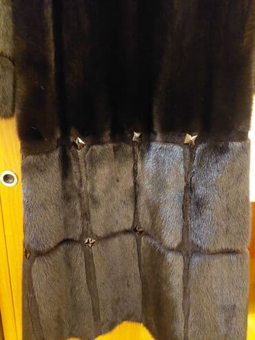 Шубы: Шуба, XL, цвет - Черный — 3