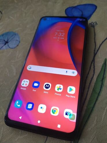 Motorola Moto G5, 128 ГБ, цвет - Зеленый