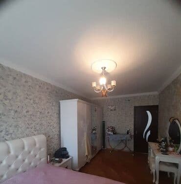 evlər bakı: Bakı, Qaraçuxur qəs., 4 otaqlı, Köhnə tikili, 100 kv. m — 4