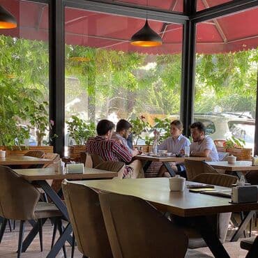 киоск в аренду: Hazır Biznes satılır. Biznesdə heç bir problem yoxdur.İşlək — 1