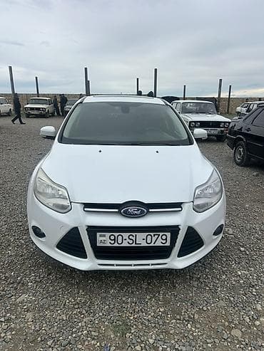 w202 qapi uzluyu: Ford Focus hatchback - Kuzov: 5 qapılı hatchback, ağ rəng - Nömrə — 2