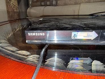 modem usb: Samsung DVD/DivX pleyer - Brend: Samsung - Disk dəstəyi: DVD, CD — 1