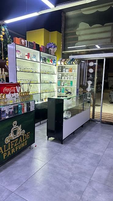 duxu vitrini: Şüşə, Zəmanətsiz, Kredit yoxdur — 4