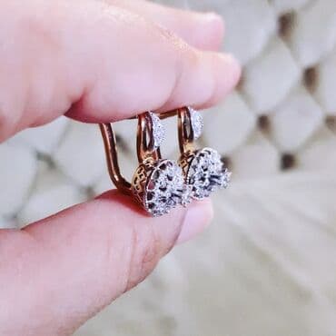 tək qaş: Sırğa, Sarı qızıl, 585 Əyar, 4800 g — 3