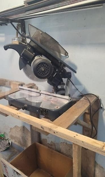 misar: Künc kəsici elektrik mişarı (təzyiqli stolüstü mişar) - Materiallar — 2