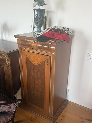 xonca desti: Klassik üslubda taxta qonaq otağı mebel dəsti - Material: keyfiyyətli — 3