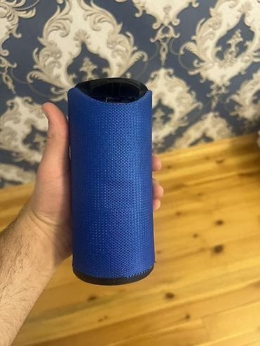 Portativ Bluetooth akustik kolon Xüsusiyyətlər: - Silindrik dizayn lalafo.az -da Portativ Bluetooth akustik kolon Xüsusiyyətlər: - Silindrik dizayn