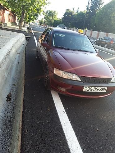 opel omega b: Opel Vectra sedan – vişnə rəngi, 4 qapı, qara disklər, tonlu şüşələr — 8