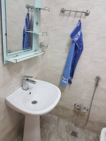 7 mikrorayon: Yasamal rayonu,20 Yanvar metrosu yaxınlığı,Main yaşayış kompleksində,2 — 8