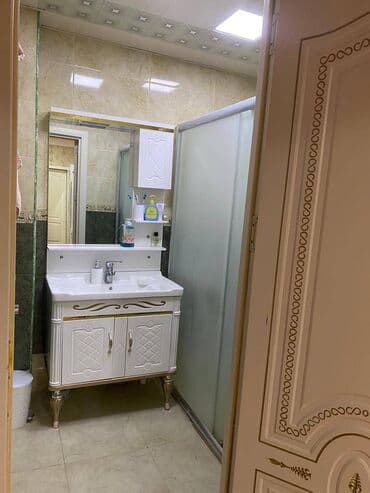 lənd kuruzer ucun led işıq lupası hardan tapmaq olar: Bakı, 3 otaqlı, Köhnə tikili, 90 kv. m — 11