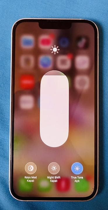 iphone 17 pro max silver: IPhone 13, 128 GB, Ağ, Face ID — 3