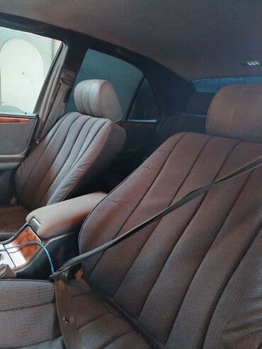 mercedesbenz w210 surətlər qutusu başlığı: Mercedes-Benz E 230: 2.3 л | 1995 г. Седан — 7