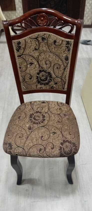 en ucuz yolkalar: Qonaq otağı üçün, Açılmayan, Dördbucaq masa, 6 stul — 1