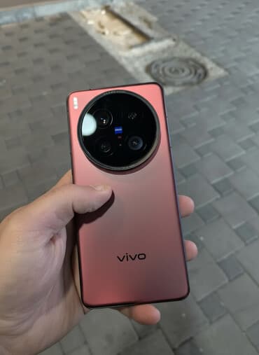 vivo iqoo 13 qiymeti: Vivo X200 Pro, 256 GB, Barmaq izi — 1