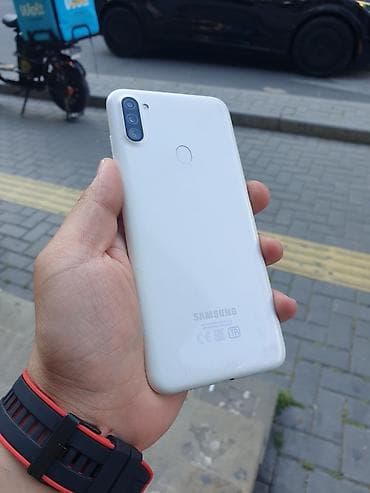 samsung r20: Samsung Galaxy A11, 32 ГБ, цвет - Белый, Гарантия, Сенсорный, Отпечаток пальца — 1