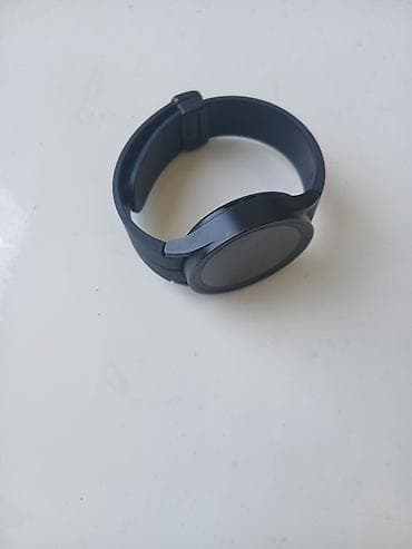 galaxy watch: Samsung Galaxy Watch (qara), maqnitli USB‑C simli şarj cihazı ilə — 6