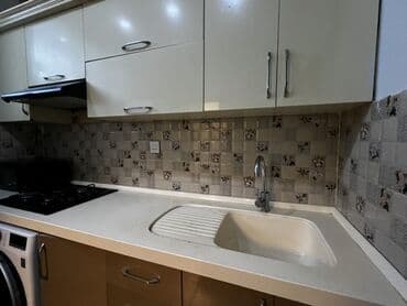 стол стойка для кухни: Tecili! Metbex mebeli satilir! Ölçüler: uzunluq - 2,60 m, en - 60 sm — 5