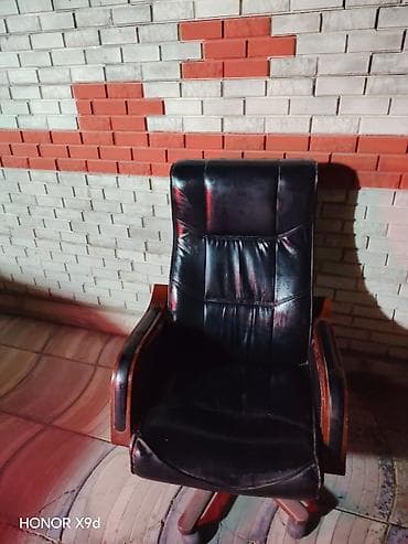 Təkərli, Qolları tənzimlənmir, Süni dəri