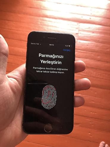 i̇pad mini 7: IPhone 8 Plus, Qırmızı, Barmaq izi — 5