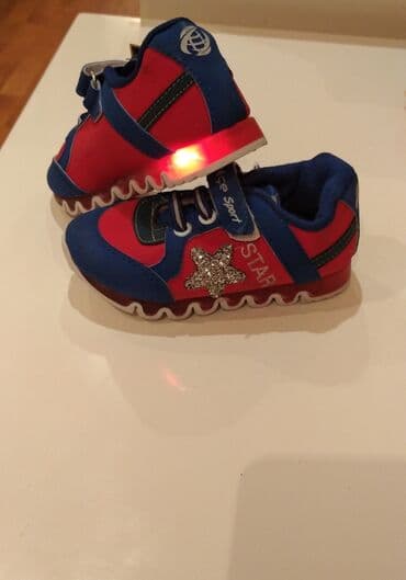 детские электромобили джип: Uşaq üçün işıqlı krossovka.Yenidir.İsigi yanir.Oyuncaq hədiyyəlidir😉 — 3