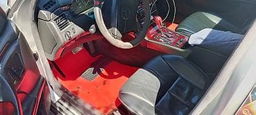 275 45 20: Mercedes-Benz E 240: 2.4 l | 1999 il Sedan — 1
