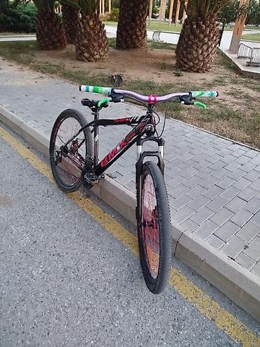 dirt jump velosiped: Şəhər və yüngül off-road sürüşləri üçün universal velosiped — 2