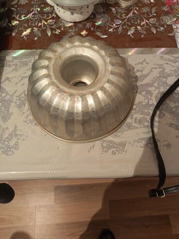 Velosiped aksesuarları: Qədimi Əntiq Sovetdən Qalma Qalın Ağır Alümin KEKS QABI, bu qab çox — 4