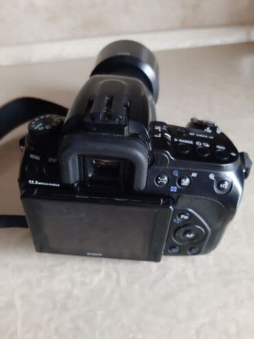 knopkalı: Fotoaparat Sony a500. Probeqi azdır. Şəkil çəkmək üçün knopkası — 5