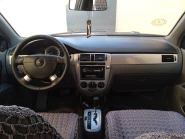 dörd göz mersedes: Chevrolet Lacetti sedan – gümüşü rəng. - Kuzov: 4 qapılı sedan, gümüş — 3