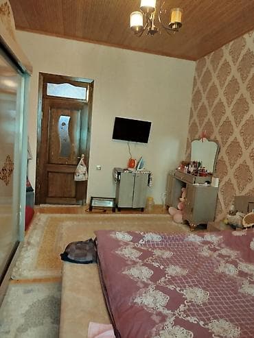 agcabedi ev: 2 mərtəbəli həyət evi - Geniş həyətyanı sahə: yaşıllıq zolağı, üzüm — 2