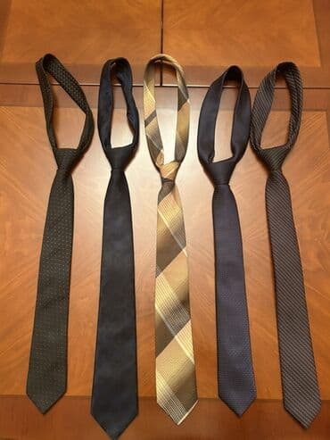 бордовые мужские костюмы: Kişi qalstukları – müxtəlif dizayn və rənglər Məhsul: klassik kişi — 2