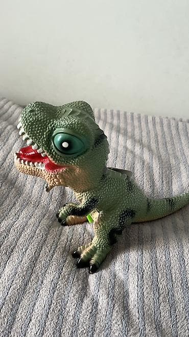 ucuz usaq oyuncaqlari: Oyuncaq dinozavr – T‑Rex fiquru - Material: bərk plastik, teksturalı — 1