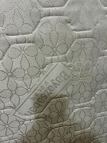 Şamdanlar: Böyüklər üçün İşlənmiş Döşək, Ödənişli çatdırılma — 8