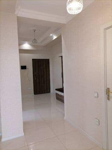 kirayə restoran: Sumqayıt şəhəri,Sülh küçəsi,Baxca Şəhər yaşayış kompleksində,3 otaq — 7