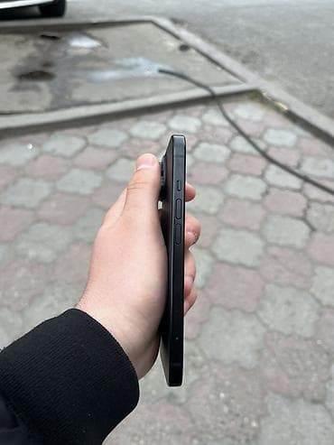 dubay iphoneler: IPhone 16, 128 GB, Qara — 3