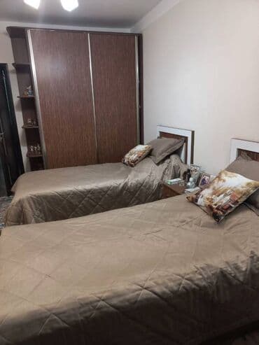 məhlə evi: Bakı, 4 otaqlı, Köhnə tikili, m. Əhmədli, 90 kv. m — 2