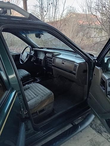 traktorlarin lizinq satisi: Jeep Grand Cherokee: 4 l | 1994 il 170000 km Ofrouder/SUV — 5