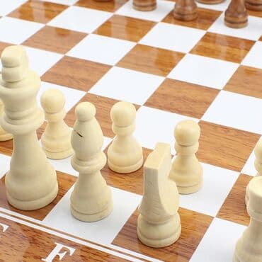 metbex ucun alcipan fiqurlari: Şahmat. Materialı taxtadır. Ölçüsü 50sm*50sm. Metrolara və şəhərdaxili — 5