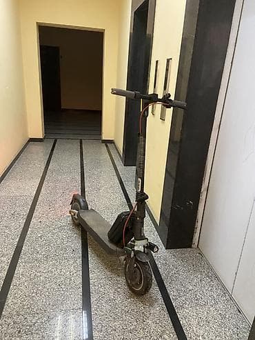 scooter icaresi: İşlənmiş Elektrik samokat 10", > 1000 Vt, 16 - 25 km/s, Ödənişli çatdırılma — 5